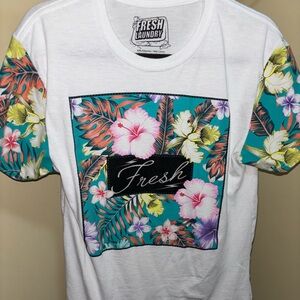 fresh laundry tee